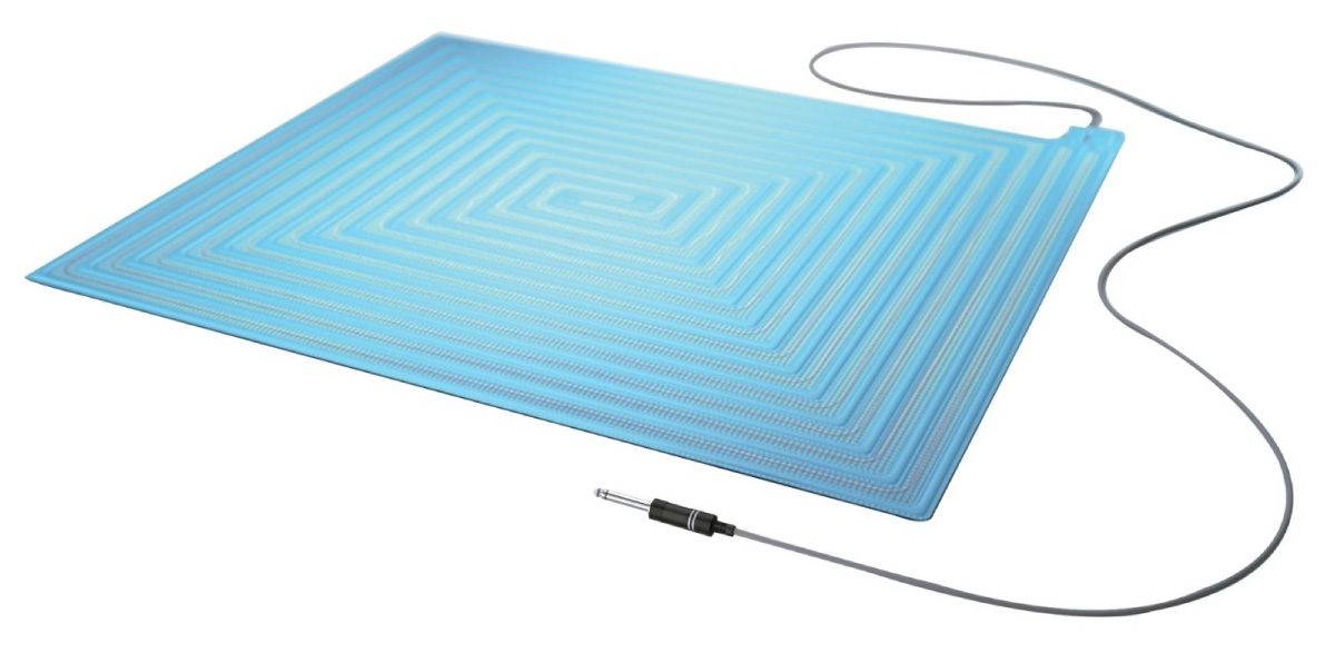 La sonde matelas de la STOPEE © est la meilleure que nous avons eu à tester jusqu'à présent. Un PVC de qualité médical soudé par haute fréquence. Une fiche Jack solide remplace les prises de type téléphone utilisées sur la plus part des alarmes sur le marché.